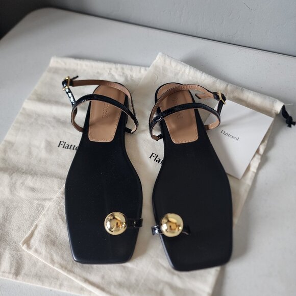 Flattered Sandals "NEW" - Picture 2 of 16